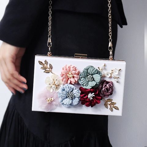 Borsa Da Sera Pochette In Acrilico Fiori 3D Donne Moda Festa Borsa A Mano Con Catena In Metallo Decorazione Perla Artificial
