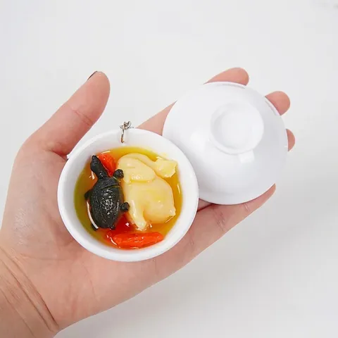Portachiavi Cibo Simulato Miniatura Zuppa Tartaruga Pollo Modello Resina PVC Ciondolo Zaino Novità Giocattolo Regalo
