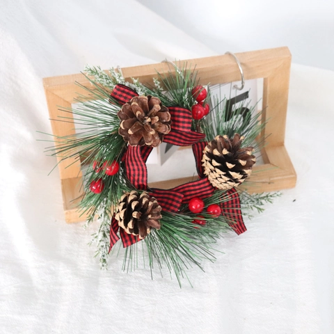 Corona Di Natale Anello Per Candela Aghi Di Pino Artificiali Bacche Rosse Pigne Fiocco A Quadri Decorazione Stagionale Festiva