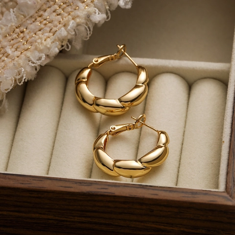 Hoop Oorbellen 18K Verguld Koper Onregelmatig Golf Geometrisch Ontwerp Niche Gepersonaliseerde Stijl Voor Vrouwen