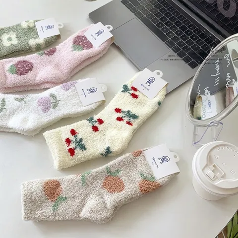 Chaussettes En Polaire Corail Pour Femmes Épaisses Chaudes En Peluche Chaussettes De Maison Motif Fraise Cerise Doux Moelleux