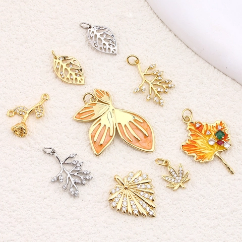 Dijes De Hoja Corazón Rosa Cobre Chapado En Oro Esmalte Circonita Accesorios Para Hacer Joyas DIY Collar Llavero