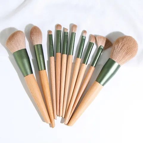 Professionele Make-Up Borstels Met Beukenhouten Handvat Zachte Bionische Vezels Groene Matte Aluminium Beslag