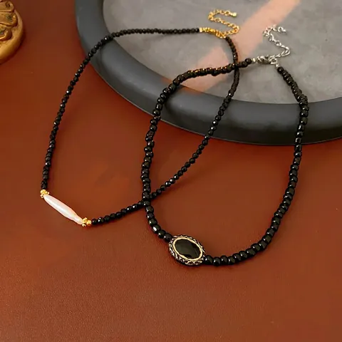 Franse Vintage Zoetwaterparelketting Zwart Kristal Titanium Staal Kralen Geometrische Sleutelbeenketing Dames