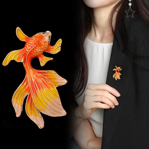 Broche Poisson Rouge en Émail Style Chinois Pour Femmes Épingle Animal en Alliage Dégradé Vintage Bijoux de Mode Accessoires