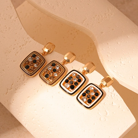 Vintage Hollow Square Drop Earrings Alloy Rhinestone Enamel With Silver Earring Post French Luxury Style Women