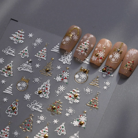 Autocollants Ongles Noël 5D Relief Auto-Adhésifs Flocons De Neige Sapin Or Blanc Décoration Manucure DIY Festive