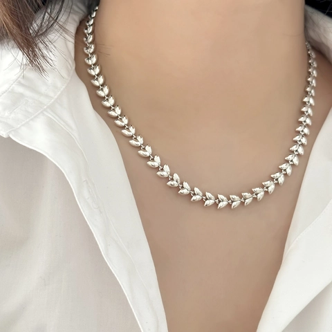 Collier en Cuivre Épi de Blé Rétro pour Femmes Vintage Hip Hop Pendentif Feuille d'Argent Chaîne Longue Bijoux Élégants
