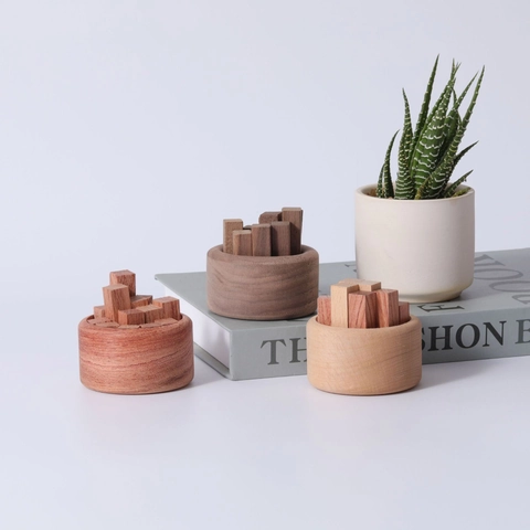 Natural Solid Wood Essential Oil Diffuser Fireless Aromatherapy Diffusing Ornament For Home Bedroom Car Desktop