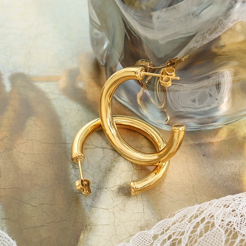 Orecchini A Cerchio A Forma Di C Minimalisti Spessi Cavi Acciaio Al Titanio Placcato Oro 18K Gioielli Eleganti
