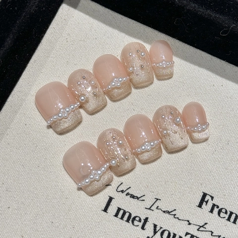 Unghie Finte a Pressione Francesi Dipinte a Mano Fiocco Perla Artificial Rosa Nudo Oro Champagne Glitter Forma a Bara Donna Matrimonio