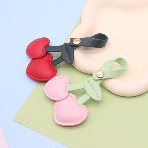 Cherry Shape Keychain Pendant PU Leather Heart Fruit Bag Charm Car Key Ring Decoration Ins Pastoral Style For Women