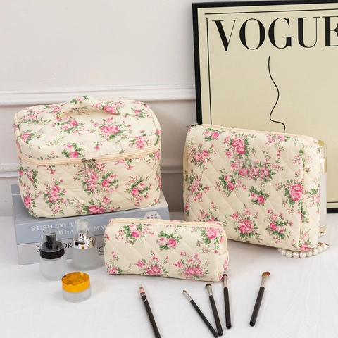 Trousse De Toilette Matelassée En Coton À Fleurs Organisateur De Voyage Portable Sac De Maquillage Style Frais Et Doux