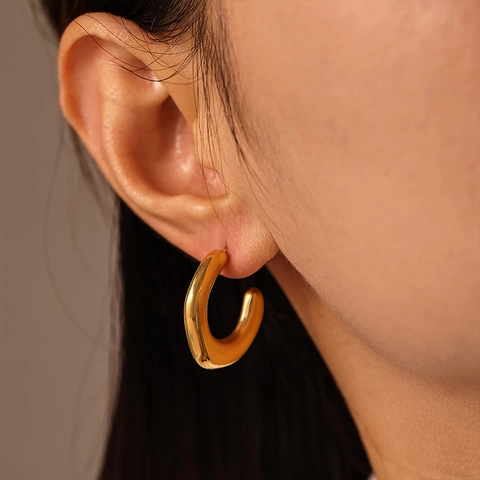 Orecchini a Cerchio a Forma di C in Acciaio Inossidabile da Donna Placcati in Oro 18K Geometrici Orecchini a U Gioielli di Lusso Leggeri