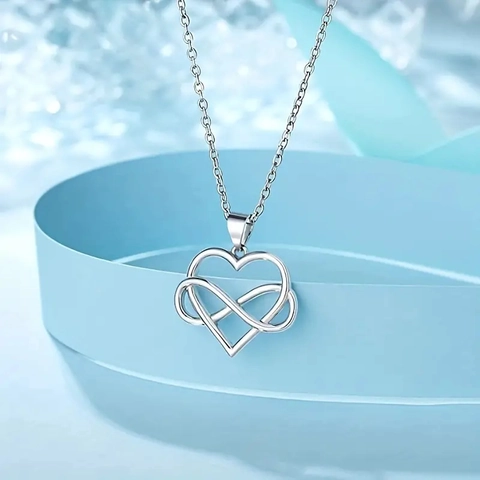 Stainless Steel Heart Infinity Necklace With Aunt Niece Message Card Gift Box For Women Minimalist Pendant Jewelry Silver
