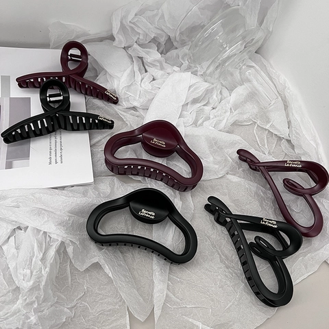Large Matte Resin Hair Claw Clips Shark Clips For Thick Hair French Style Elegant Hairpins For Women Fashion Accessories