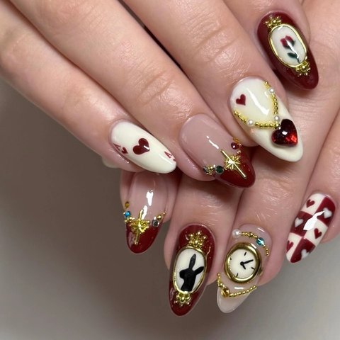 Uñas Postizas Press On 3D Rosa Dorada Corazón Perla Artificial Tema Cuento Hadas Arte Retro Brillo Lujo Almendra Mujer