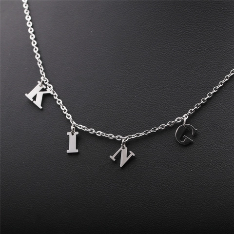 Collier En Acier Inoxydable Pendentifs Lettres KING QUEEN Poli Chaîne O Bijoux De Couple Cadeau Anniversaire
