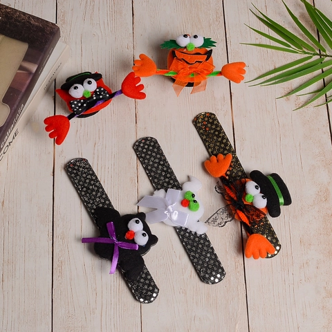 LED Glowing Slap Bracelet Halloween Sequins Bat Pumpkin Ghost Cartoon Wristband Party Favors For Kids