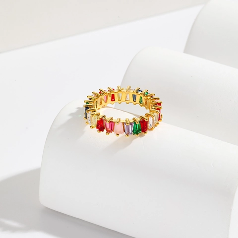 Anello Eternity In Zircone Colorato Rame Placcato Oro Fascia Geometrica Gioielli Di Tendenza Di Lusso Per Donne