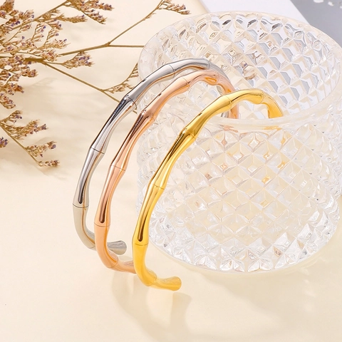 Brazalete Abierto De Acero Inoxidable Motivo Bambú Minimalista Lujo Pulido Ajustable Joyería Para Mujer