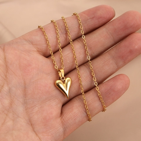 Stainless Steel Heart Pendant Necklace High Polished Minimalist Fashionable Jewelry For Women Girls Everyday Wear