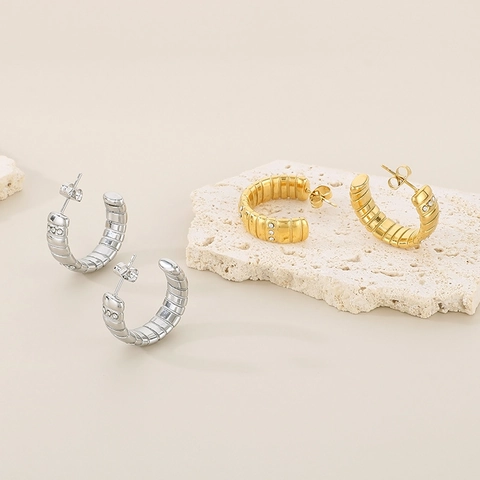 Orecchini a Cerchio a Righe in Acciaio Inossidabile Vintage per Donna Placcati in Oro Argento Geometrici con Strass a Forma di C