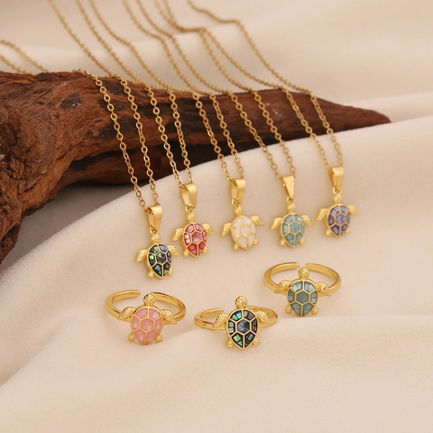 Sea Turtle Pendant Necklace Natural Shell Inlay Gold Plated Stainless Steel Chain Fashion Jewelry Women Accessory