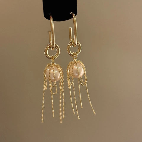 Pendientes Largos De Borla Vintage Francés Aleación Chapada En Oro Perla Artificial De Imitación Con Pasador De Plata Para Mujer