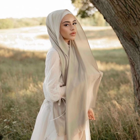 Elegant Solid Color Bubble Chiffon Hijab Scarf For Women Lightweight Polyester Shawl Plain Wrap Muslim Headscarf Commuter Accessories