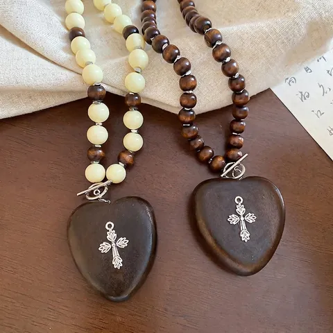 Collana Etnica Retro In Perline Di Legno Con Ciondolo A Cuore E Croce In Lega Gioielli Con Chiusura A Gancio