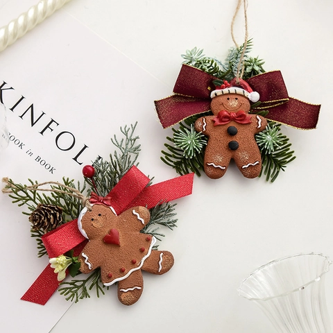 Ornamenti Appesi Di Natale Omino Di Pan Di Zenzero In Resina Con Pigne Bacche Fiocco Rosso Decorazione Albero