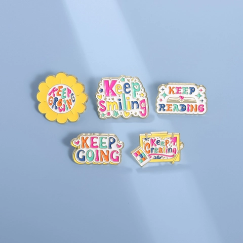Broches de Esmalte de Aleación de Zinc Inspiradores Con Letras Motivadoras Keep Reading Smiling Growing Going Creating Insignias Para Mochila Ropa Unisex