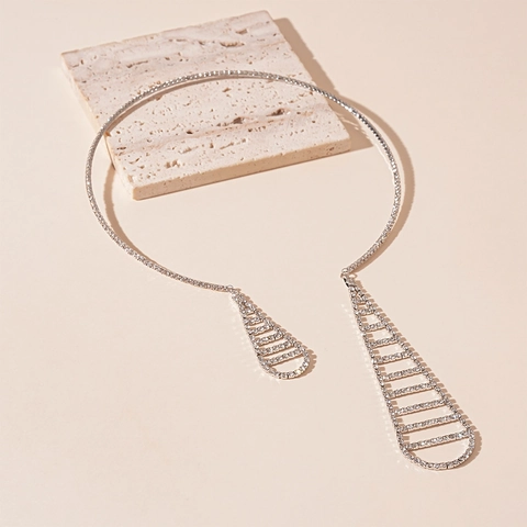 Geometrische Offene Choker Halskette Kupfer Strass Wassertropfen Anhänger Moderner Luxus Mode Accessoire Für Damen