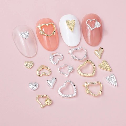 Heart Nail Art Charms Alloy Rhinestone Hollow Solid Designs Luxury DIY Manicure Decorations Valentine Day Style