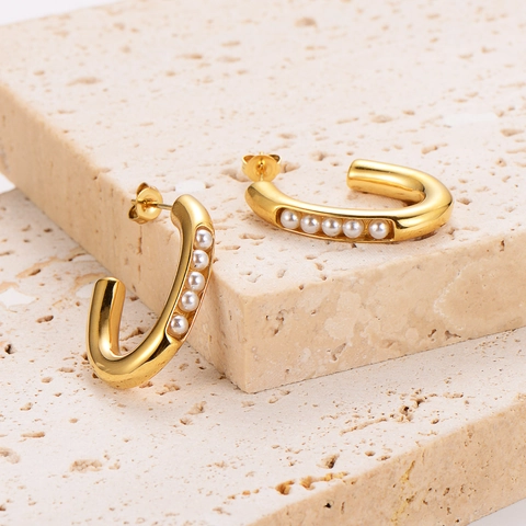 Orecchini A Cerchio Vintage Acciaio Inossidabile Placcato Oro 18K Künstliche Perle Bianche Intarsiate Gioielli Eleganti Per Donne