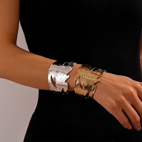 Breiter Blattförmiger Manschettenarmreif Metallischer Offener Armreif Mit Spiegelglanz Blattader Textur Statement Schmuck Für Damen Elegant