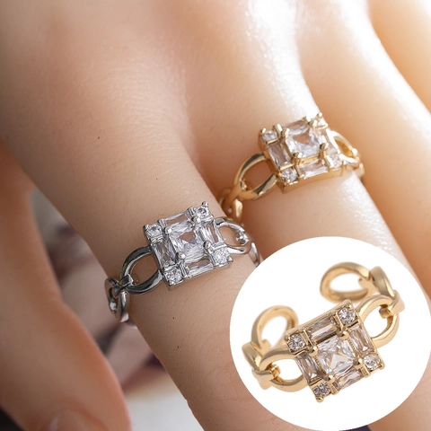 Vintage Copper Square Rhinestone Open Ring For Women European American Fashion Geometric Chain Hollow Adjustable Jewelry