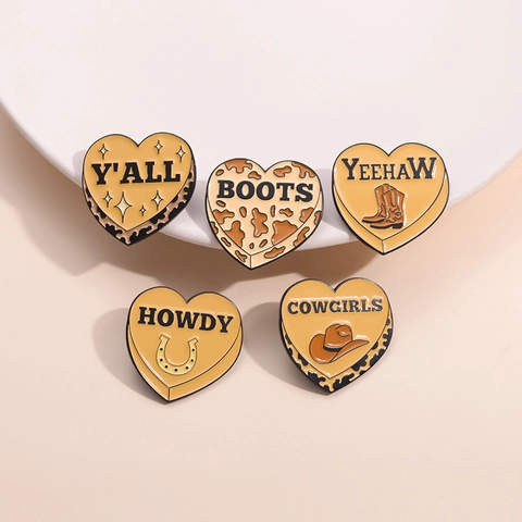 Spille In Smalto Western Cowboy A Forma Di Cuore Pin Lega Di Zinco Retro Cowgirl Stivali Cappello Ferro Di Cavallo Gioielli