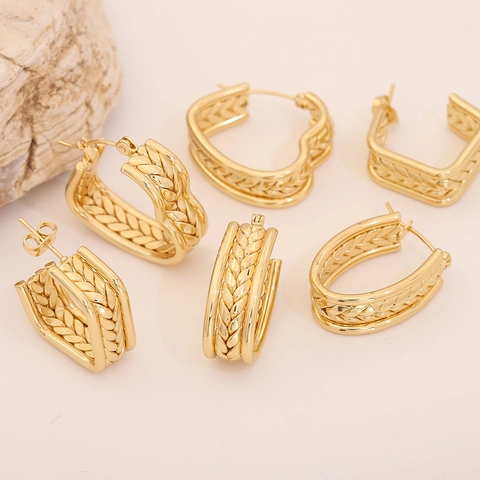 Stainless Steel Braided Texture Heart Earrings For Women Gold Geometric U-shaped Stud Earrings Vintage Fashion Jewelry