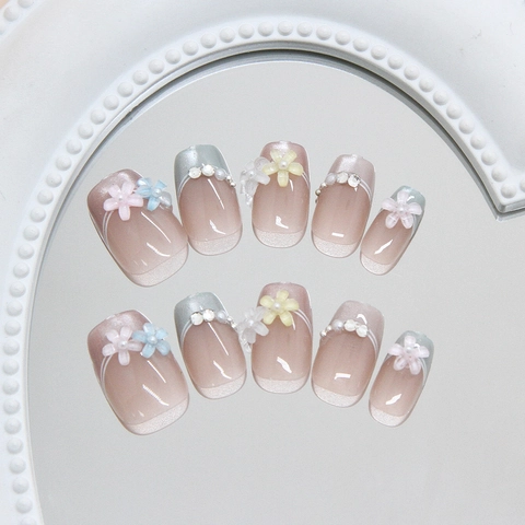 Handmade Cat Eye Press On Nails With 3D Daisy Flower Pearl Sweet French ABS Reusable False Nails For Women Daily Decor