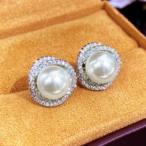 Elegant Copper Stud Earrings With Imitation Artificial Pearl And Micro Pave Zircon Flower Halo Design For Women