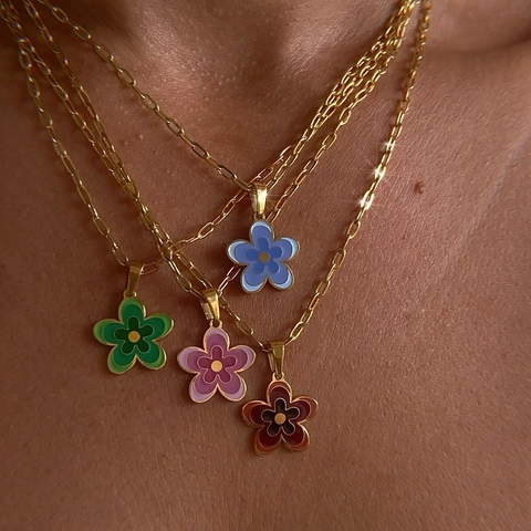 Collar Con Colgante De Flor Chapado En Oro De 18K Acero De Titanio Esmalte Floral Colorido Cadena De Clip Joyería