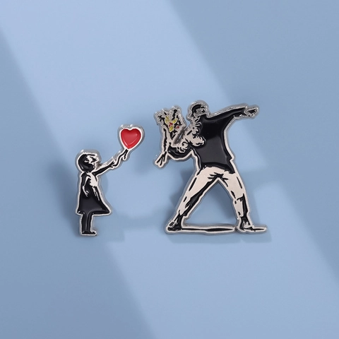 Banksy Street Art Style Alloy Enamel Brooch Pin Set Girl With Balloon And Flower Thrower Gothic Cool Badges For Backpack Jacket