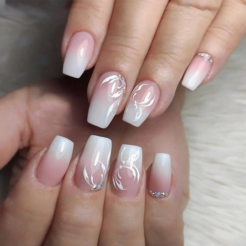 Press On Nägel Kurz Ballett Künstliche Fingernägel Rosa Weißer Farbverlauf Blume Strass Für Damen