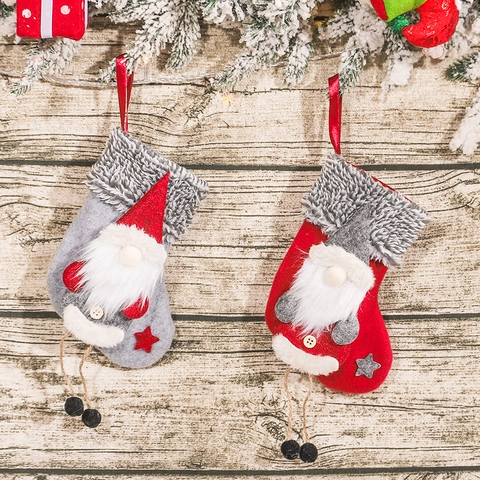 Calze di Natale Gnomo Nordico Bordo in Pelliccia Sintetica Grigio Rosso Tessuto Calze Appese per Albero di Natale Casa