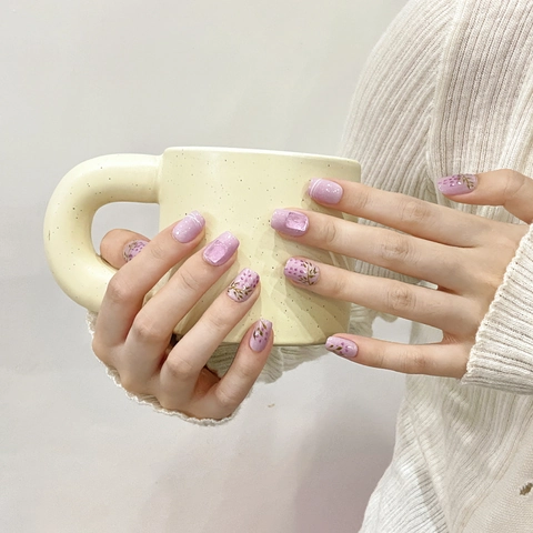 Purple Cat Eye Press On Nails Hand Painted Floral Sweet Elegant 3D Decor Shimmer Artificial Fingernails For Women