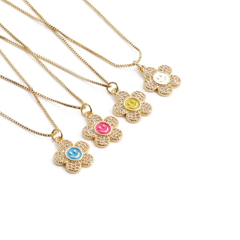 Collier Pendentif Fleur Visage Souriant Cuivre Zircon Émail Plaqué Or Chaîne De Boîte Bijoux Mode Cadeau Pour Femmes