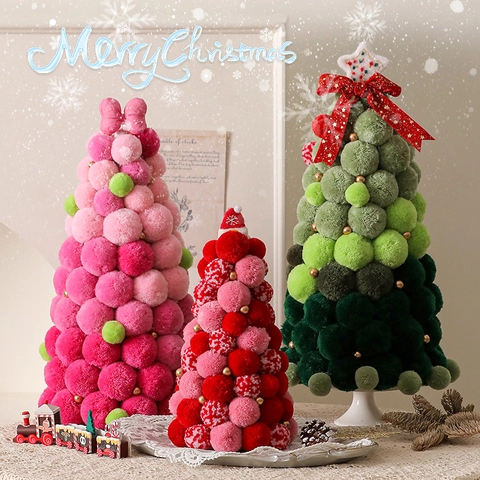 Adorno De Escritorio Árbol De Navidad De Pompones Hecho A Mano Decoración Festiva De Peluche Suave Con Luces Led