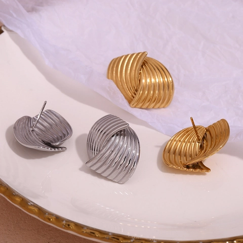 Vintage Geometric Fan Shaped Spiral Stud Earrings For Women Stainless Steel 18K Gold Plated Minimalist Fashion Jewelry
